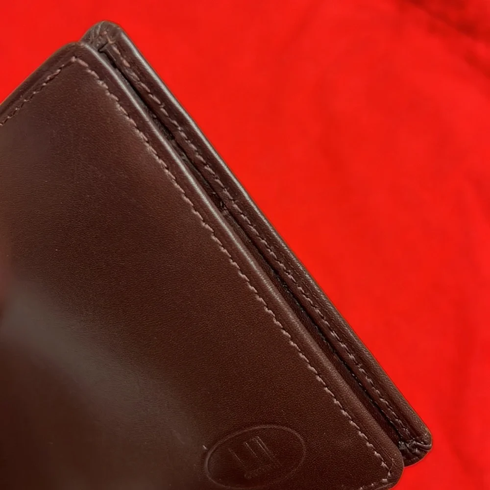 Dunhill Leather Embossed Logo Card Case Bi-fold Wallet Foldable Minimalist Brown